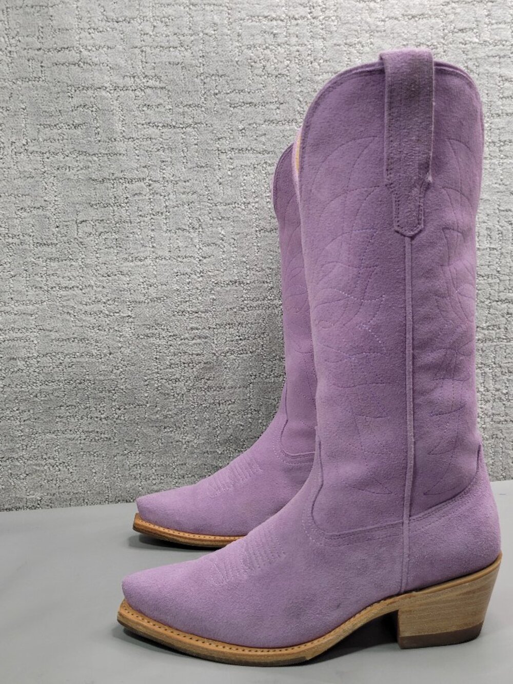 Tecovas The Annie Monarch Women's Size US 8B Lavender Suede Cowgirl Boots. - Picture 3 of 13